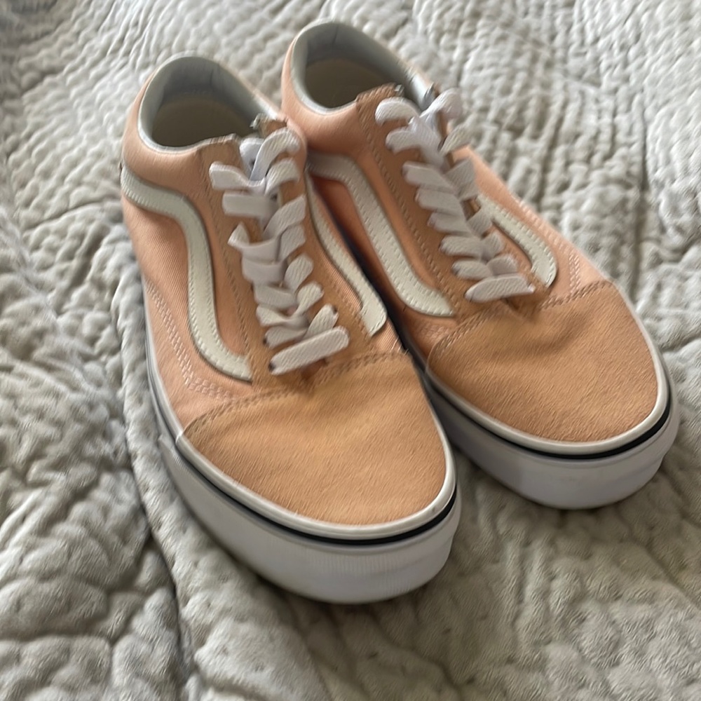 Peach vans